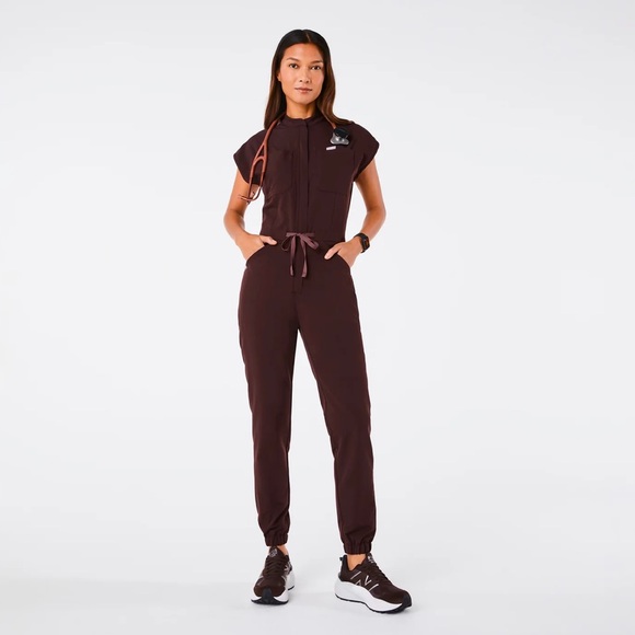 Rafaela Cargo ScrubJumpsuit-espresso - Picture 1 of 3